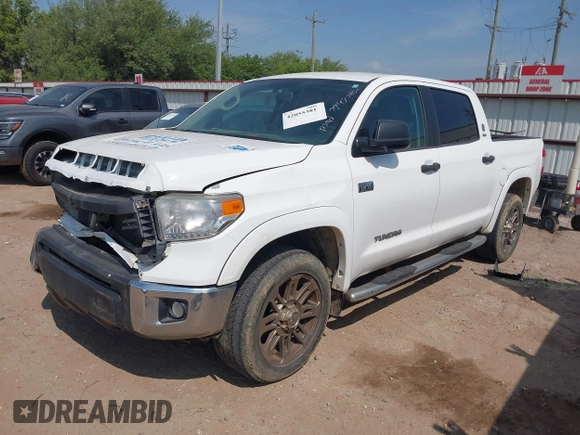 2016 Toyota Tundra SR5 z VIN 5TFDW5F18GX550786, wystawiony jako IAAI lot #42055381 z przebiegiem 168 815 mil mil oraz . Historia ofert i sprzedaży dostępna na DreamBid. Obrazek 17.