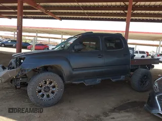 2007 Toyota Tacoma PreRunner with VIN 3TMJU62N87M037079, listed as a IAAI auction lot 42334946 with 212,614 mi miles and . Bid and sale history available at DreamBid. Image 14.