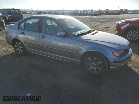 2003 BMW 3 Series 325i with VIN WBAET37423NJ33483, listed as a Copart auction lot 42368445 with 121,063 mi miles and Salvage Title. Bid and sale history available at carsss.com. Image 4.