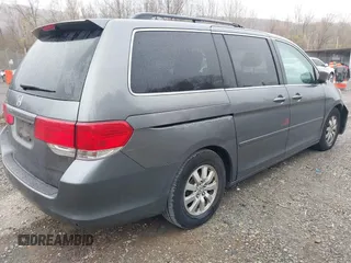 2009 Honda Odyssey EX-L with VIN 5FNRL38709B413309, listed as a IAAI auction lot 41923350 with 252,482 mi miles. Bid and sale history available at carsss.com. Image 4.