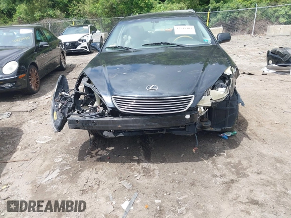 2005 Lexus ES 350 with VIN JTHBA30G155137459, listed as a IAAI auction lot 42541403 with 226,023 mi miles and . Bid and sale history available at DreamBid. Image 6.