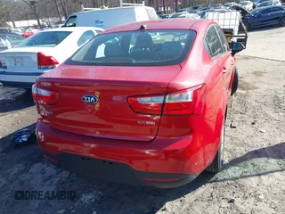 2014 Kia Rio EX z VIN KNADN4A35E6355797, wystawiony jako IAAI lot #41639623 z przebiegiem 152 057 mil mil oraz . Historia ofert i sprzedaży dostępna na DreamBid. Obrazek 16.