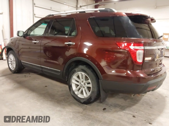 2012 Ford Explorer XLT with VIN 1FMHK8D88CGB03542, listed as a IAAI auction lot 41818074 with 209,026 mi miles and . Bid and sale history available at DreamBid. Image 3.