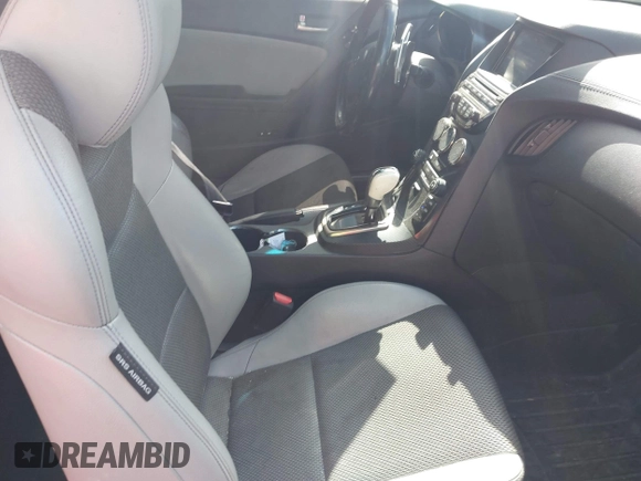 2013 Hyundai Genesis Coupe 2.0T z VIN KMHHT6KD2DU097886, wystawiony jako IAAI lot #41864894 z przebiegiem 152 642 mil mil oraz . Historia ofert i sprzedaży dostępna na DreamBid. Obrazek 5.