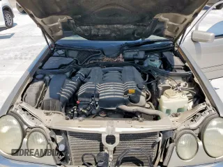 1999 Mercedes-Benz E 320 z VIN WDBJF65H4XA790071, wystawiony jako Copart lot #58670245 z przebiegiem 285 571 mil mil oraz Czysty tytuł • Clean title. Historia ofert i sprzedaży dostępna na DreamBid. Obrazek 11.