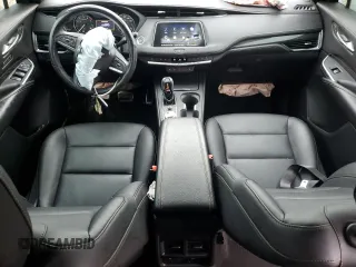 2021 Cadillac XT4 FWD Sport with VIN 1GYFZER49MF082391, listed as a Copart auction lot 56256804 with 24,415 mi miles and Salvage Title. Bid and sale history available at DreamBid. Image 8.