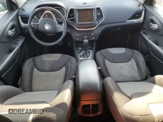 2014 Jeep Cherokee Latitude z VIN 1C4PJMCS4EW310737, wystawiony jako Copart lot #52771625 z przebiegiem 174 372 mil mil oraz Czysty tytuł • Clean title. Historia ofert i sprzedaży dostępna na DreamBid. Obrazek 8.