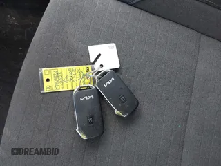2023 Kia Seltos S z VIN KNDEU2AA0P7424566, wystawiony jako IAAI lot #42166456 z przebiegiem 30 194 mil mil oraz . Historia ofert i sprzedaży dostępna na DreamBid. Obrazek 11.