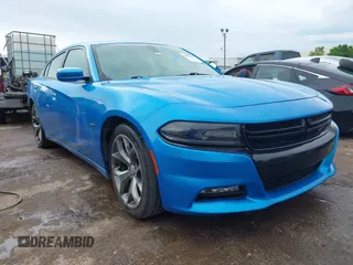2015 Dodge Charger RT with VIN 2C3CDXCT1FH914640, listed as a IAAI auction lot 42161690 with 71,706 mi miles and . Bid and sale history available at DreamBid. Image 1.
