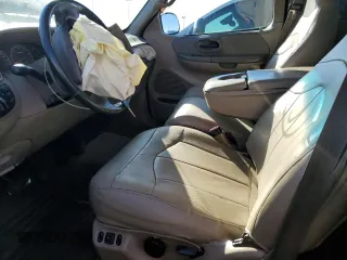 2000 Ford F-150 XL with VIN 1FTRX17L4YNA56465, listed as a Copart auction lot 42381515 with 0 mi miles and Salvage Title. Bid and sale history available at carsss.com. Image 7.