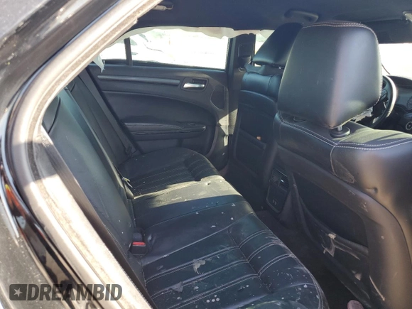 2016 Chrysler 300 S z VIN 2C3CCAGG6GH183038, wystawiony jako Copart lot #53265215 z przebiegiem Nie podano mil oraz Szkoda całkowita • Salvage title. Historia ofert i sprzedaży dostępna na DreamBid. Obrazek 10.