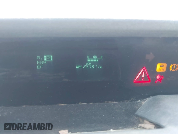 2007 Toyota Prius z VIN JTDKB20U973221624, wystawiony jako IAAI lot #42484947 z przebiegiem 257 311 mil mil oraz . Historia ofert i sprzedaży dostępna na DreamBid. Obrazek 7.