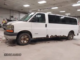 2004 Chevrolet Express Passenger z VIN 1GAHG39U641233542, wystawiony jako IAAI lot #42007195 z przebiegiem 241 963 mil mil oraz . Historia ofert i sprzedaży dostępna na DreamBid. Obrazek 15.