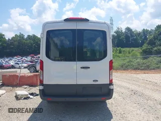 2018 Ford Transit с VIN 1FTYE1CM6JKB42254, выставлен на аукционе IAAI как лот 42615585 с пробегом 109 806 миль миль и . История ставок и продаж доступна на DreamBid. Изображение 16.