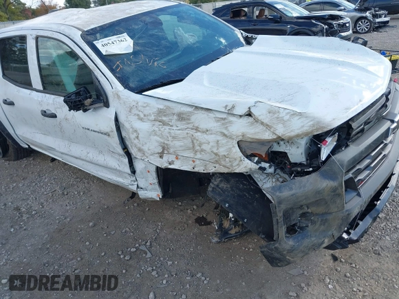 2023 Chevrolet Colorado 4WD Trail Boss with VIN 1GCPTEEK1P1264569, listed as a IAAI auction lot 40547362 with Not Provided miles. Bid and sale history available at carsss.com. Image 6.