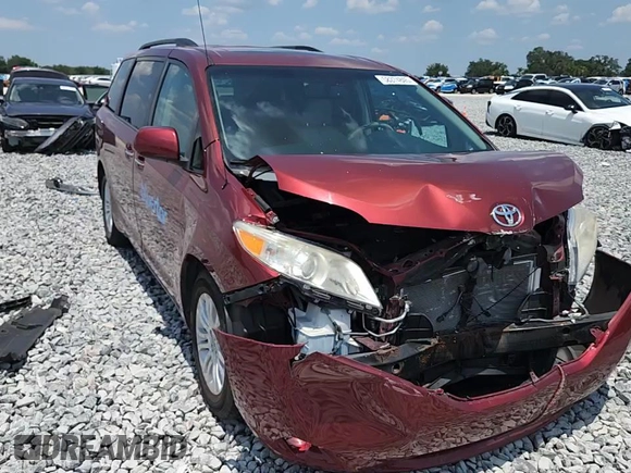 2012 Toyota Sienna XLE AAS с VIN 5TDYK3DC9CS242080, выставлен на аукционе Copart как лот 58374845 с пробегом 152 411 миль миль и Списание • Salvage title. История ставок и продаж доступна на DreamBid. Изображение 15.