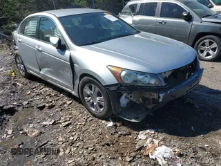 2012 Honda Accord SE z VIN 1HGCP2F66CA182366, wystawiony jako IAAI lot #41995636 z przebiegiem 155 374 mil mil oraz . Historia ofert i sprzedaży dostępna na DreamBid. Obrazek 1.