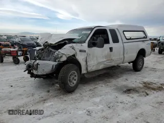 2002 Ford Super Duty F-250 XL with VIN 1FTNX21S12EA57763, listed as a Copart auction lot 42181815 with 0 mi miles and Clean Title. Bid and sale history available at carsss.com. Image 1.