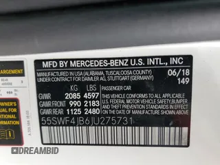 2018 Mercedes-Benz C 300 z VIN 55SWF4JB6JU275731, wystawiony jako Copart lot #55496575 z przebiegiem 51 107 mil mil oraz Szkoda całkowita • Salvage title. Historia ofert i sprzedaży dostępna na DreamBid. Obrazek 12.