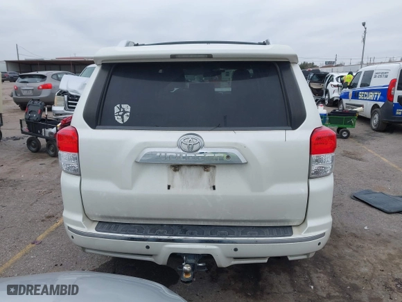 2010 Toyota 4Runner SR5 with VIN JTEZU5JR3A5012665, listed as a IAAI auction lot 41380625 with 603,729 mi miles. Bid and sale history available at carsss.com. Image 16.