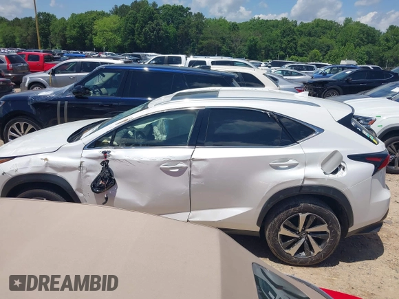 2018 Lexus NX 300 z VIN JTJBARBZ8J2178277, wystawiony jako IAAI lot #42321991 z przebiegiem 84 793 mil mil oraz . Historia ofert i sprzedaży dostępna na DreamBid. Obrazek 14.