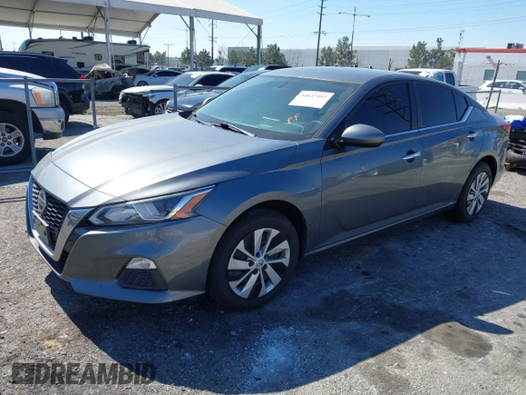 2019 Nissan Altima S with VIN 1N4BL4BV1KC114807, listed as a IAAI auction lot 41647497 with 123,743 mi miles and . Bid and sale history available at DreamBid. Image 2.