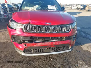 2024 Jeep Compass Limited with VIN 3C4NJDCN2RT153013, listed as a IAAI auction lot 41381607 with 14,025 mi miles and . Bid and sale history available at carsss.com. Image 6.