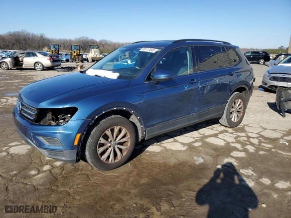 2019 Volkswagen Tiguan S with VIN 3VV1B7AX8KM087506, listed as a Copart auction lot 88117045 with 109,717 mi miles and Salvage Title. Bid and sale history available at carsss.com. Image 1.