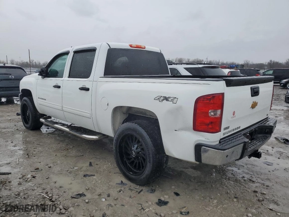 2012 Chevrolet Silverado 1500 LT with VIN 1GCPKSE72CF109877, listed as a Copart auction lot 43846344 with 176,485 mi miles and Salvage Title. Bid and sale history available at carsss.com. Image 2.