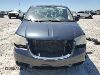 2014 Chrysler Town & Country Touring with VIN 2C4RC1BG1ER336896, listed as a Copart auction lot 52671375 with 136,102 mi miles and Salvage Title. Bid and sale history available at carsss.com. Image 5.