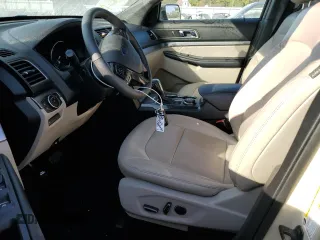 2018 Ford Explorer XLT with VIN 1FM5K8D86JGA12639, listed as a Copart auction lot 73129064 with 124,964 mi miles and Salvage Title. Bid and sale history available at DreamBid. Image 7.