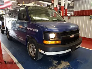 2008 Chevrolet Express Cargo z VIN 1GCFG15X081227437, wystawiony jako IAAI lot #42521022 z przebiegiem 81 379 mil mil oraz . Historia ofert i sprzedaży dostępna na DreamBid. Obrazek 29.