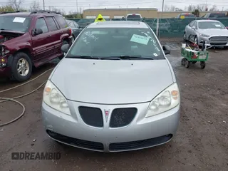 2006 Pontiac G6 6-Cyl with VIN 1G2ZG558464289212, listed as a IAAI auction lot 41994843 with 126,502 mi miles. Bid and sale history available at carsss.com. Image 12.