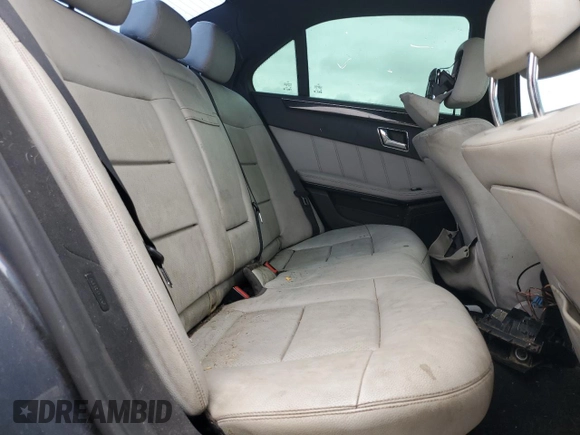 2010 Mercedes-Benz E 350 Luxury z VIN WDDHF5GB0AA078706, wystawiony jako Copart lot #49172915 z przebiegiem 208 869 mil mil oraz Szkoda całkowita • Salvage title. Historia ofert i sprzedaży dostępna na DreamBid. Obrazek 10.