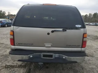 2000 Chevrolet Suburban LT with VIN 3GNFK16T3YG208884, listed as a Copart auction lot 48656935 with 377,458 mi miles and Salvage Title. Bid and sale history available at carsss.com. Image 6.