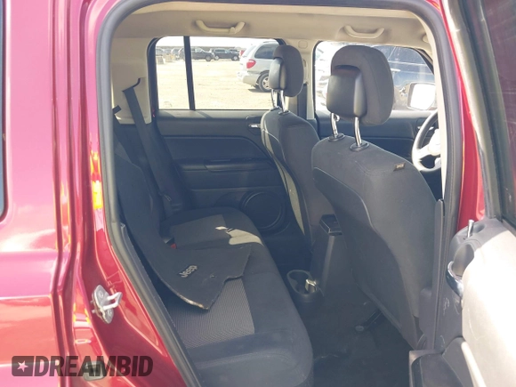 2014 Jeep Patriot Sport with VIN 1C4NJPBB5ED905733, listed as a IAAI auction lot 42757102 with 196,245 mi miles and . Bid and sale history available at DreamBid. Image 8.