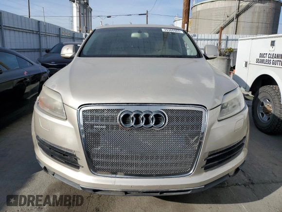 2007 Audi Q7 with VIN WA1AV74L47D031882, listed as a Copart auction lot 39366983 with 138,929 mi miles and Non repairable. Bid and sale history available at DreamBid. Image 5.