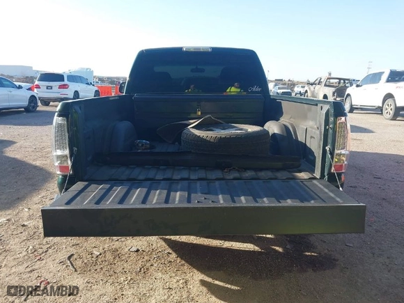 2002 Chevrolet Silverado 1500 with VIN 1GCEC14W12Z159349, listed as a IAAI auction lot 41765256 with 132,934 mi miles. Bid and sale history available at carsss.com. Image 16.