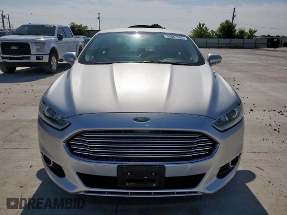 2016 Ford Fusion SE with VIN 3FA6P0HD9GR228527, listed as a Copart auction lot 60562505 with 88,305 mi miles and Clean title. Bid and sale history available at DreamBid. Image 5.