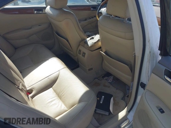 2005 Lexus ES 350 with VIN JTHBA30G155121309, listed as a IAAI auction lot 41893930 with 225,632 mi miles and . Bid and sale history available at DreamBid. Image 8.