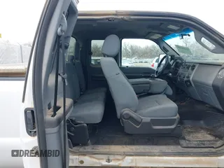 2013 Ford F-250 XL with VIN 1FT7X2B60DEB53722, listed as a IAAI auction lot 41890186 with 236,994 mi miles and . Bid and sale history available at DreamBid. Image 8.