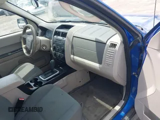 2011 Ford Escape XLS with VIN 1FMCU9C71BKC61798, listed as a IAAI auction lot 42692992 with 206,061 mi miles and . Bid and sale history available at DreamBid. Image 5.