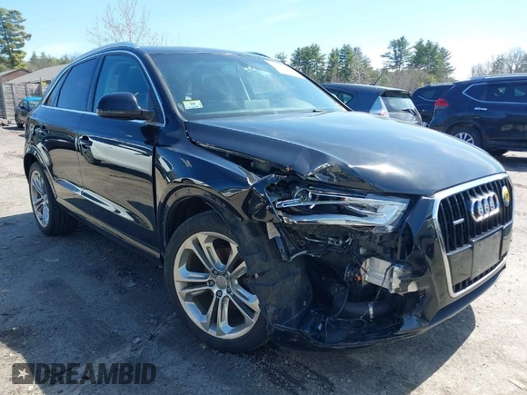 2015 Audi Q3 Premium Plus z VIN WA1EFCFS8FR008411, wystawiony jako IAAI lot #42000959 z przebiegiem 54 840 mil mil oraz . Historia ofert i sprzedaży dostępna na DreamBid. Obrazek 1.