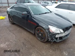 2010 Mercedes-Benz E 550 with VIN WDDKJ7CB5AF032832, listed as a IAAI auction lot 42135620 with Not provided miles and . Bid and sale history available at DreamBid. Image 1.