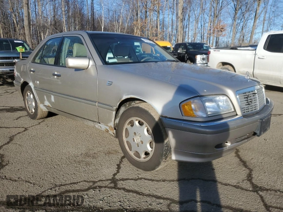 1999 Mercedes-Benz C 230/260/280/320 with VIN WDBHA24G5XA732906, listed as a Copart auction lot 43922435 with 122,313 mi miles and Salvage Title. Bid and sale history available at carsss.com. Image 4.