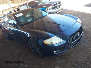 2010 Maserati Quattroporte z VIN ZAM39FKA0A0050132, wystawiony jako IAAI lot #42088375 z przebiegiem 76 631 mil mil oraz . Historia ofert i sprzedaży dostępna na DreamBid. Obrazek 1.