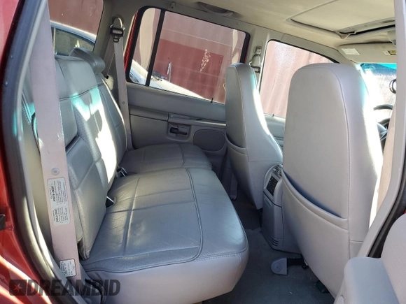 1997 Mercury Mountaineer z VIN 4M2DU55P6VUJ57499, wystawiony jako Copart lot #45705175 z przebiegiem 79 141 mil mil oraz Szkoda całkowita • Salvage title. Historia ofert i sprzedaży dostępna na DreamBid. Obrazek 11.