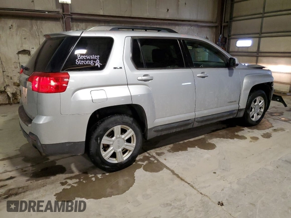 2015 GMC Terrain SLE z VIN 2GKFLWE36F6282544, wystawiony jako Copart lot #44976365 z przebiegiem 171 555 mil mil oraz Szkoda całkowita • Salvage title. Historia ofert i sprzedaży dostępna na DreamBid. Obrazek 3.