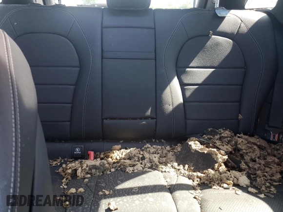 2022 Mercedes-Benz GLC 300 z VIN W1N0G8EB1NV371904, wystawiony jako Copart lot #56393595 z przebiegiem Nie podano mil oraz Nie do naprawy • Non repairable. Historia ofert i sprzedaży dostępna na DreamBid. Obrazek 10.