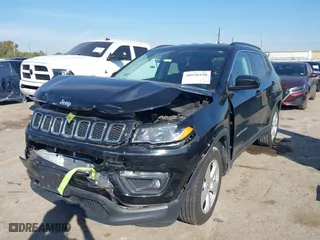 2020 Jeep Compass Latitude w/Sun/Safety Pkg with VIN 3C4NJCBB7LT133977, listed as a IAAI auction lot 40950290 with 71,428 mi miles. Bid and sale history available at carsss.com. Image 16.